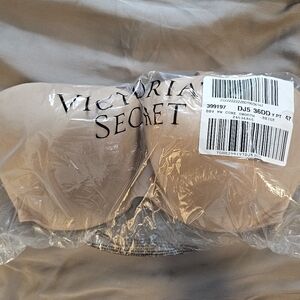 Victoria Secret Convertable Bra